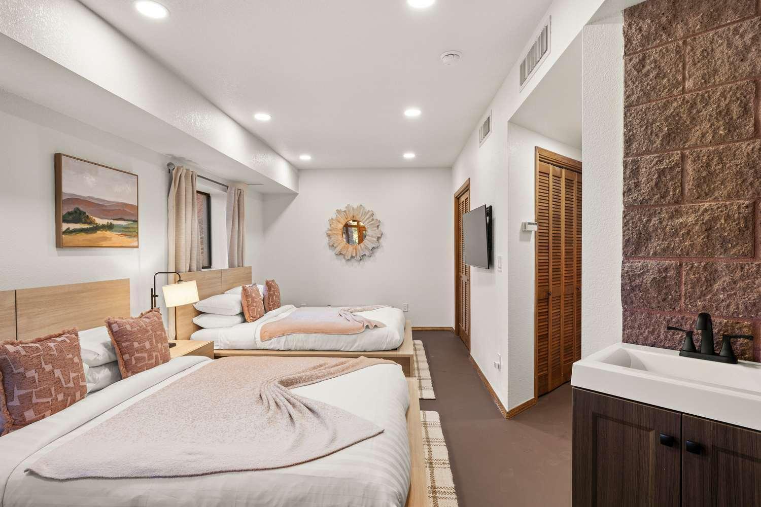Casa Ventana - Epic Red Rock Views Firepits & Holiday home